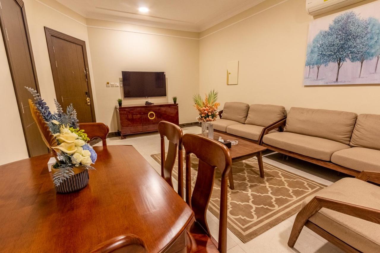 Ferienwohnung Nzra Llshkk Alfndkia Al Khobar Exterior foto